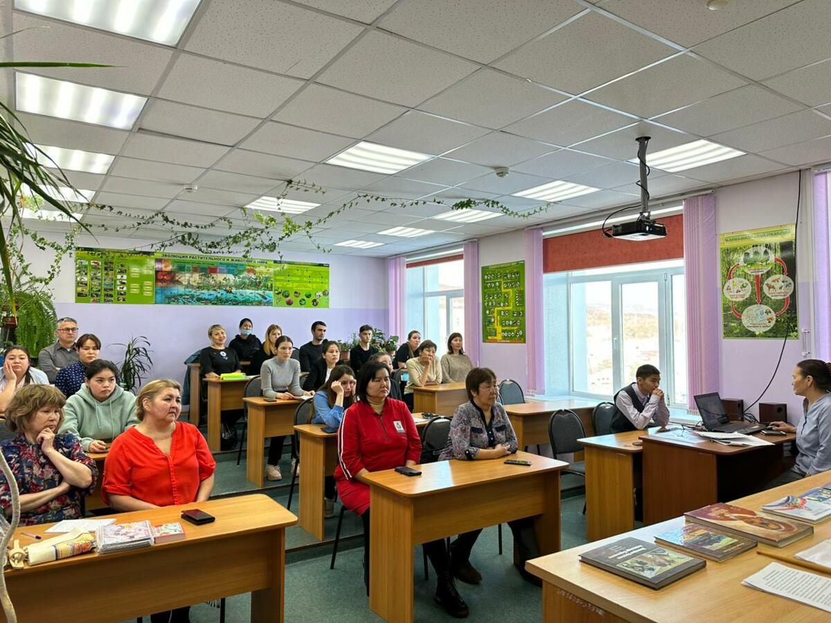 В Палане состоялся круглый стол «Традиционное воспитание на уроках родного языка»
