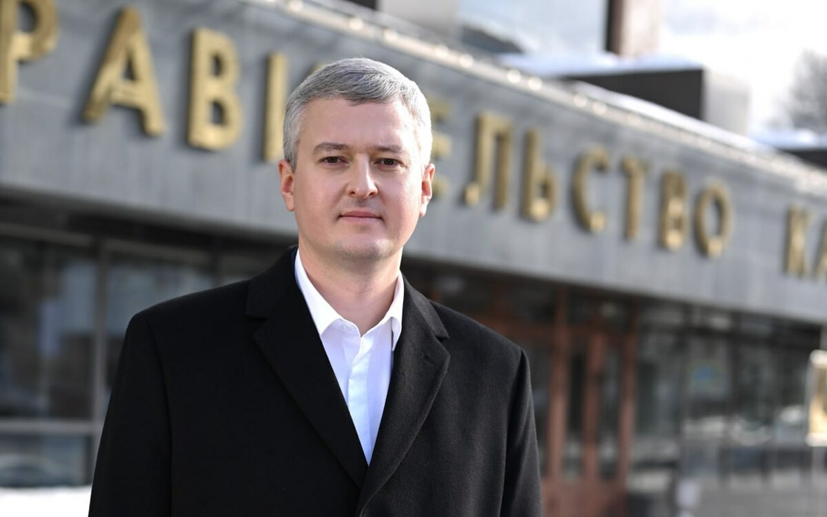 Владимир Солодов поздравил с Днем российского парламентаризма